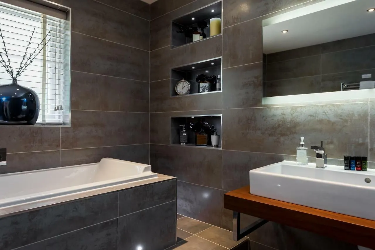 La Dolce Vita Villa Wimborne Minster Holiday home