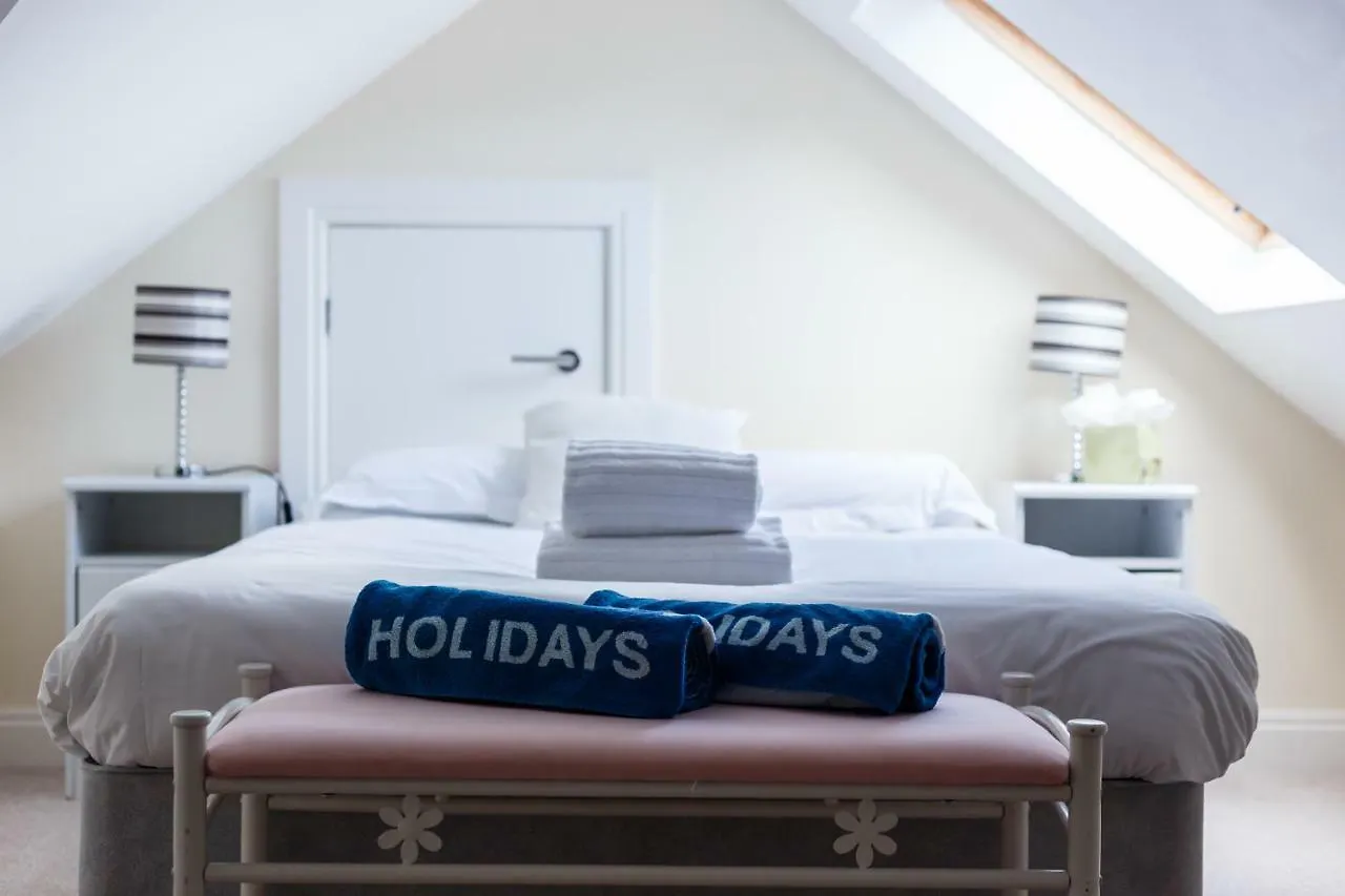 La Dolce Vita Villa Wimborne Minster Holiday home