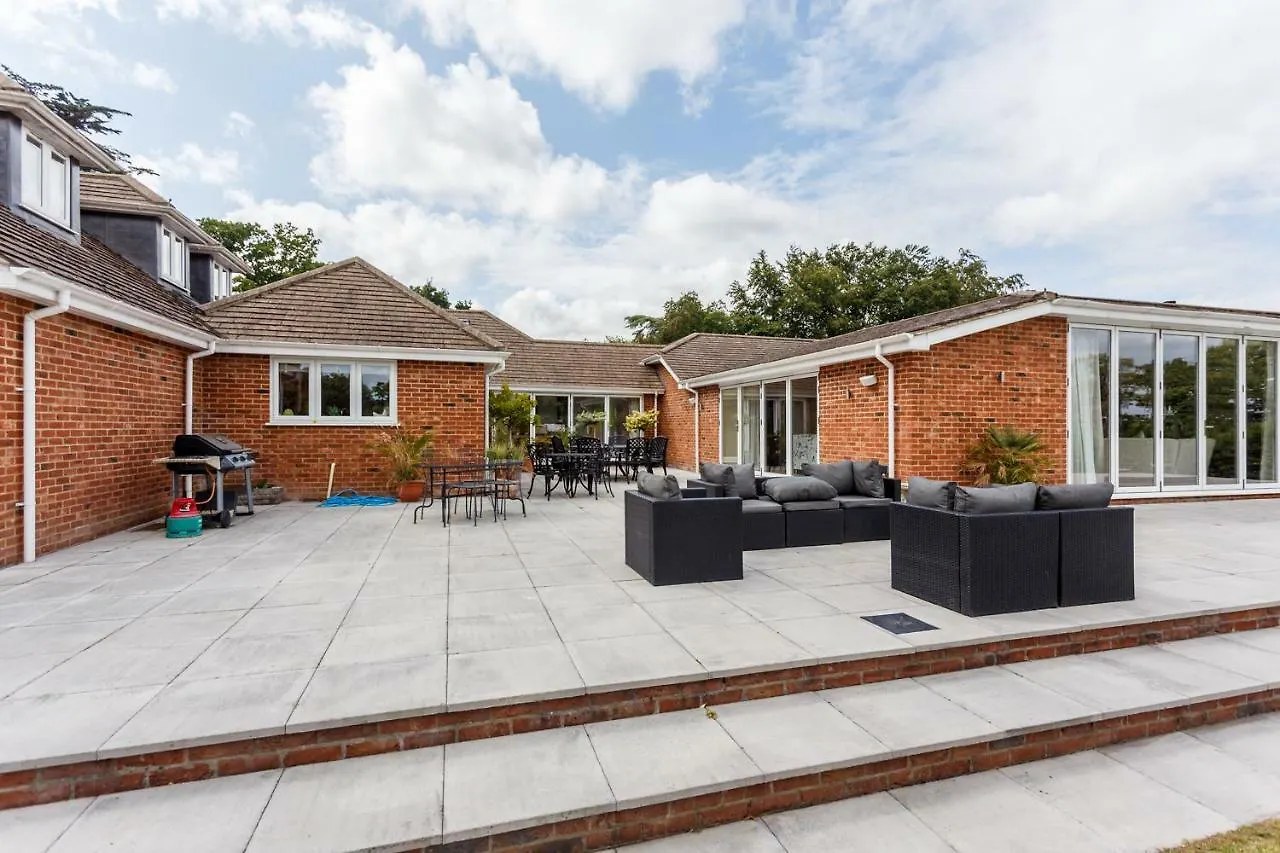 La Dolce Vita Villa Wimborne Minster